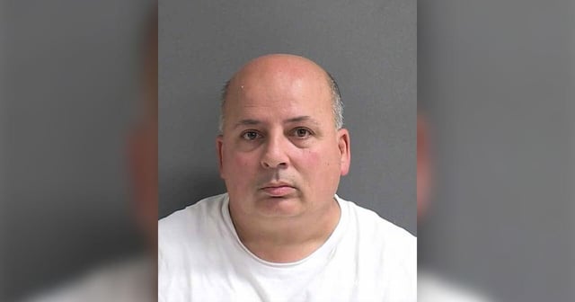 Canadian Citizen Dies in ICE Custody While Awaiting Deportation | Johnny Noviello has been a lawful permanent resident of the U.S. since Oct. 1991.