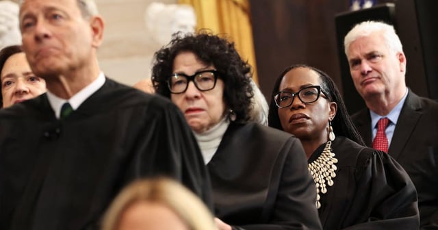 Liberal Justices Slam ‘Incomprehensible’ SCOTUS Majority in Furious Dissent