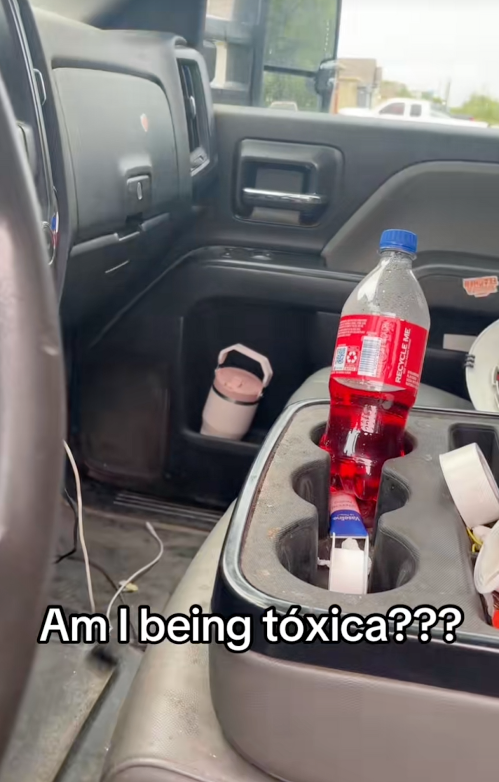 Am I being tóxica???