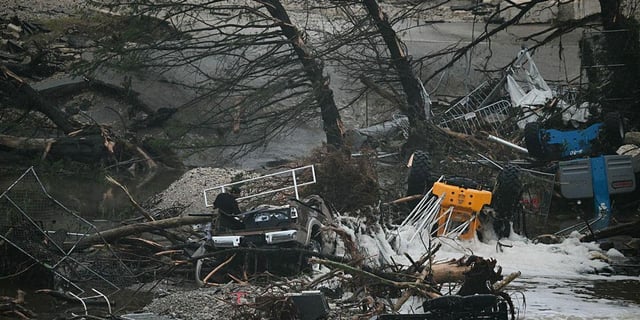 As Flood Deaths Rise, Texas Officials Blast Faulty Forecast by DOGE-Gutted National Weather Service | "Experts warned for months that drastic and sudden cuts at the National Weather Service by Trump could impair their forecasting ability and endanger lives during the storm season," said one critic.