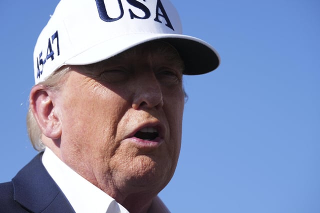 Donald Trump's approval rating collapses with America's middle class
