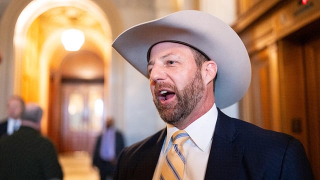 GOP Sen. Refuses to Admit Bush, Not Obama, Was President During Epstein's Plea Deal