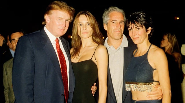 MAGA is realizing Trump lies. How can they trust anything he says on Epstein?