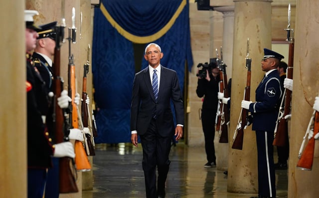 Obama Slams Democrats for Being in 'Fetal Positions' as He Calls for Left to 'Toughen Up' Against Trump