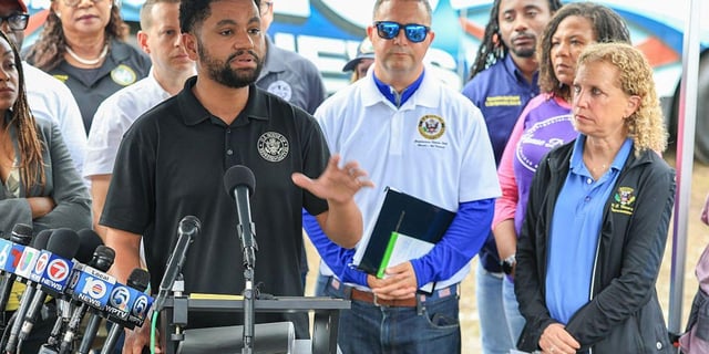 'This is an Internment Camp': Lawmakers Horrified by Inhumane Conditions in 'Alligator Alcatraz' | "I saw 32 people per cage—about 6 cages in one tent. People were yelling, 'Help me, help me'," said Florida Rep. Maxwell Frost.