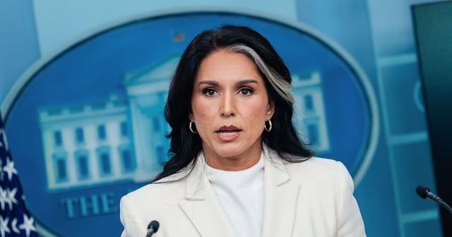 Tulsi Gabbard’s New Clinton Conspiracy Is Debunked Russian Propaganda