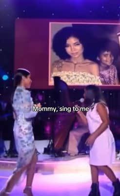 The trend relies on Jhené and Namiko’s ‘Sing to me,’ and is inspired by the heartfelt duet they performed for a VH1 Mother’s Day special on May 7, 2018.  "Mommy sing to me"