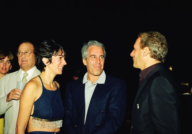 Central Texas inmates are 'disgusted' by Ghislaine Maxwell's arrival