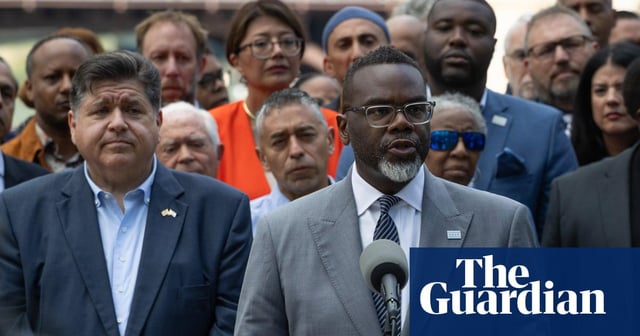 Chicago mayor to sign executive order directing city to resist Trump’s immigration raids