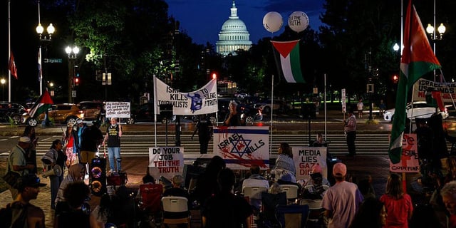 Clear Majority of US Voters, Including 3 in 4 Democrats, Want to End Weapons Support to Israel: Poll