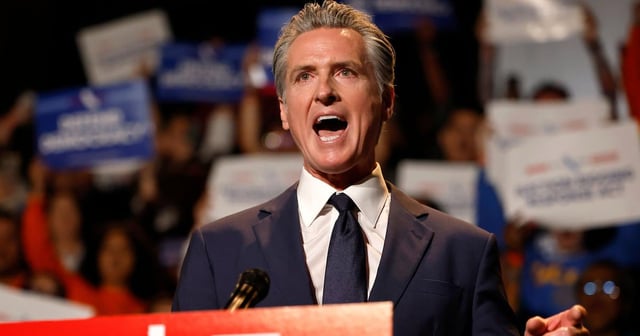 Gavin Newsom Fires Fresh Shots at ‘Tiny Hands’ Trump Amid Failed Alaska Summit: "Trump just fled the podium with Putin—no questions, nothing. The man looked like he’d just eaten 3 buckets of KFC with Vlad."