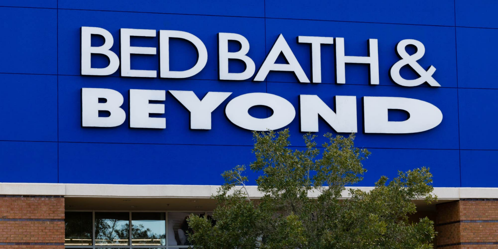 "Nothing hits like a BB&B haul": Shoppers share excitement over Bed Bath & Beyond physical stores coming back