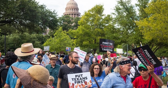 Texas Democrats End Walkout, Allowing Redrawn Map to Pass