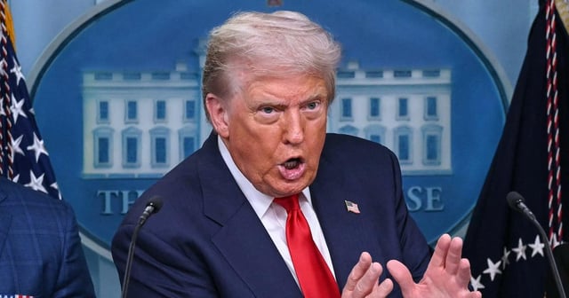 Top Senator Says He Knows Why ‘Trump Is Terrified’ | California’s Adam Schiff urges people to “fight back” as the GOP pushes for more congressional seats in Texas.