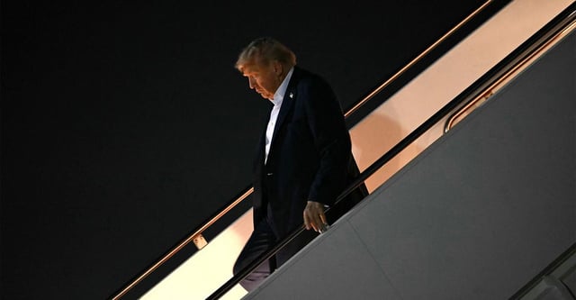 Trump Has No Cards
