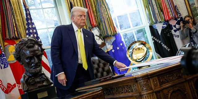 Trump Names 'Utterly Unqualified' Project 2025 Economist as New Labor Stats Chief