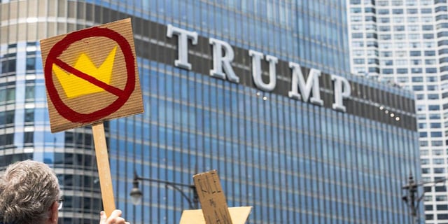Trump Says Chicago 'Probably Next' for National Guard Invasion | "If Trump wants to take his ego trip on tour, he picked the wrong city," said one senior Illinois official. "Chicago doesn't bow down to kings or roll out the red carpet for dictators."