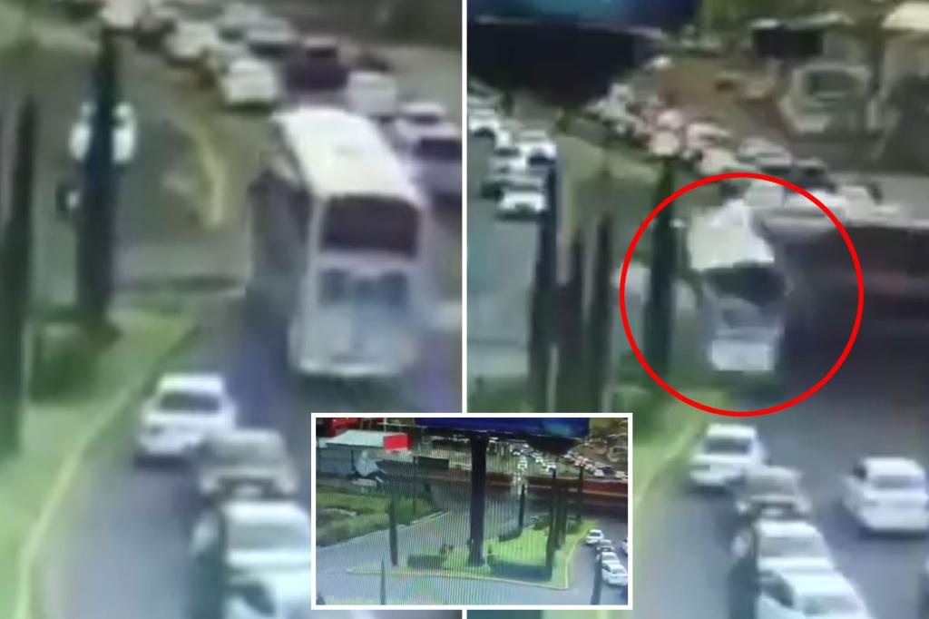 Train crashes into bus outside Mexico City, killing at least 8 people, injuring 45