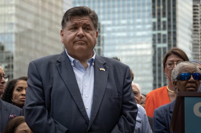 Pritzker: Trump is Preparing to Deploy Texas National Guard Troops to Illinois