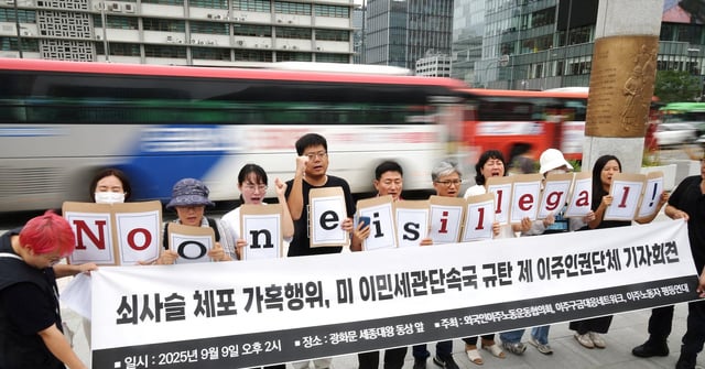 Trump offered to let detained Korean workers stay in US, but almost all heading home