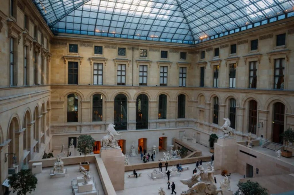 Louvre Museum in Paris closed after robbery, France’s culture minister says