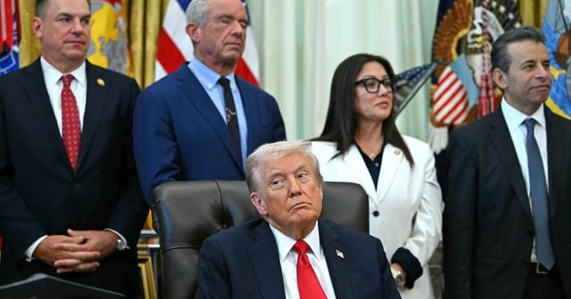 Cankles-Stricken Trump, 79, Complains About Standing During Press Conference
