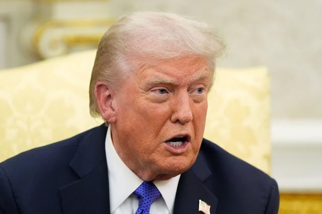 Donald Trump’s Support Among Middle Class Crumbling: Poll