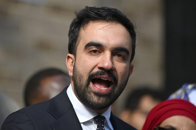 Early turnout spike could spell trouble for Cuomo in NYC mayoral race