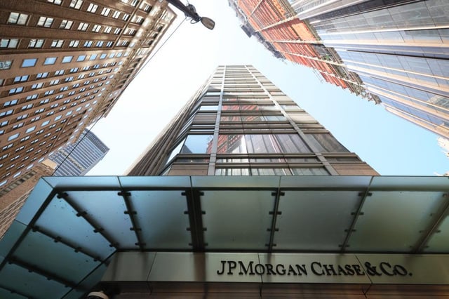 JPMorgan flagged $1B in ‘suspicious’ Epstein-linked deals to Trump administration