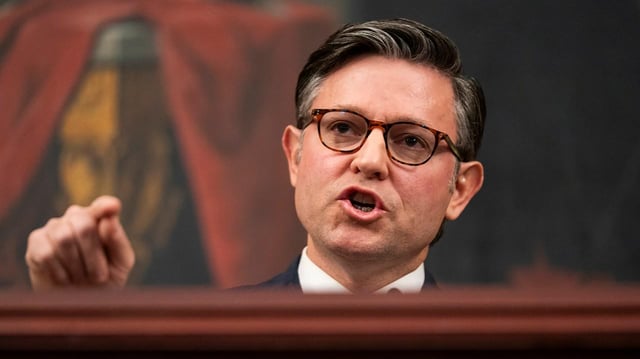 Johnson says House will remain closed until shutdown ends