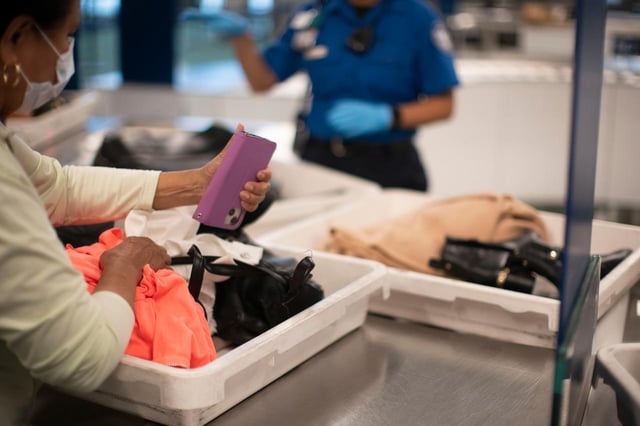 Kristi Noem video blaming Democrats for shutdown delays won’t play at PDX security checkpoints