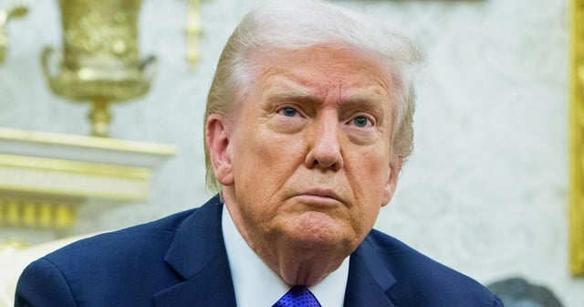 President Bystander stumped when asked about pardon he signed hours earlier