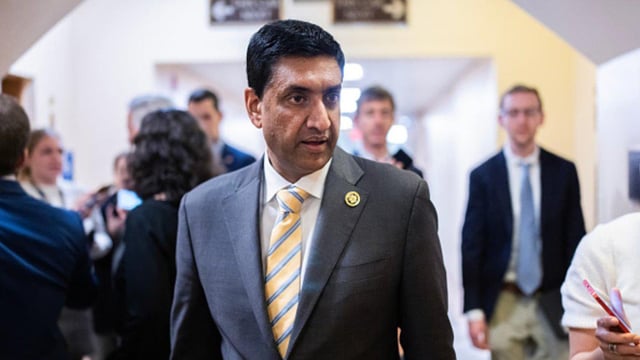 Ro Khanna is introducing a bill to ban the Trump administration and Congress from trading crypto or stocks
