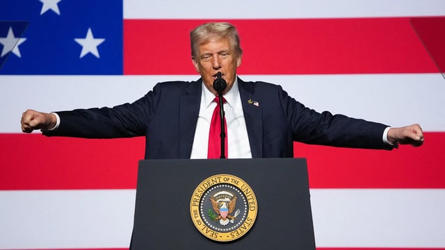 The Terrifying New Memo Trump Could Use to Go After His Opposition