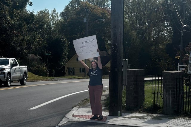 The lone woman who staged a ‘No Kings’ protest in rural West Virginia