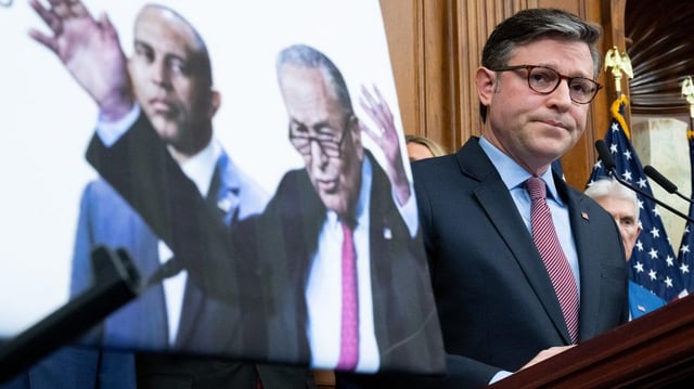Trump Administration Buries Legal Memo Suggesting It Could Pay November Food Benefits