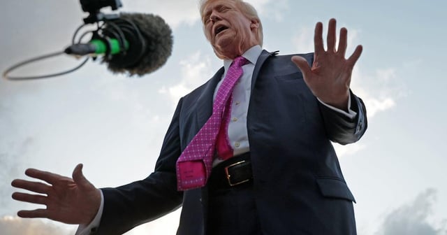 Trump Begs Supreme Court to Let Him Go to War With Chicago