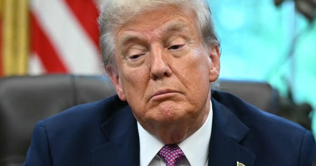 Bombshell Poll Hits Trump With a Major Midterm Warning | Latinos and Hispanics are turning on the Republicans ahead of next year’s crucial elections.