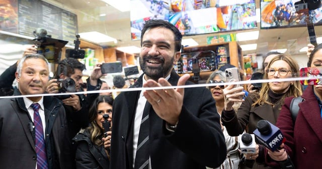 Mamdani Is Winning Because Democrats Hate Their Party’s Leaders