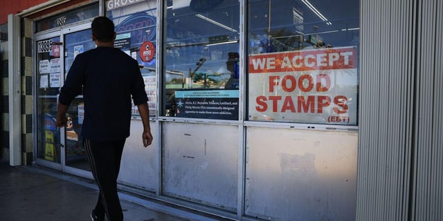 USDA Tells Grocery Stores They Can't Give Discounts to People Hit by Trump's Food Stamp Freeze: “Can’t follow the law when a judge says fund the program, but have to follow the rules exactly when they say don’t help poor people afford food,” one lawyer said.