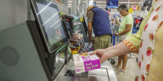 Under Trump, Inflation Is Costing Average US Family $700 More Per Month