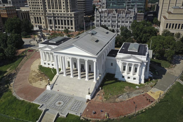 Virginia Is Illegally Rejecting Student Voter Registrations, Lawsuit Alleges