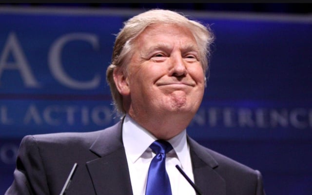 Was Trump Statue Removed From Floor of Wax Museum Because People Kept Hitting It?