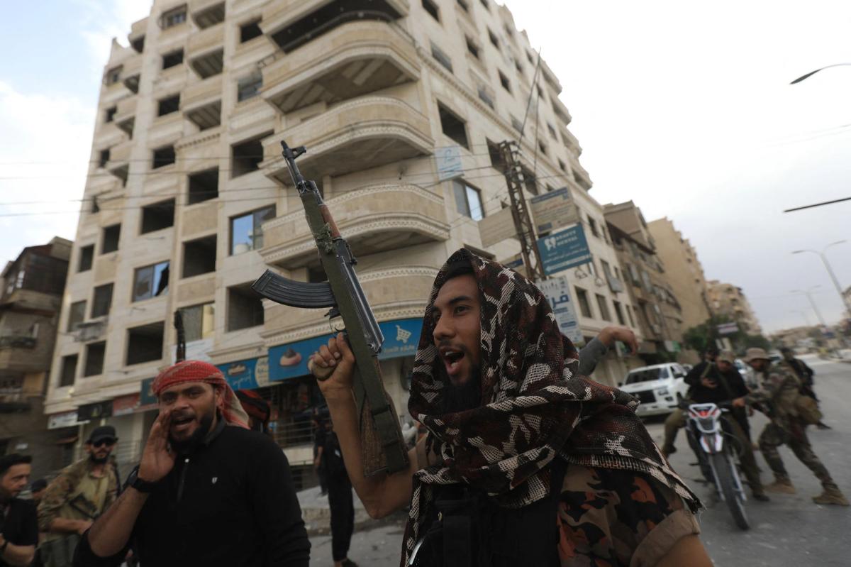 Shots fired at US and Syrian forces during Americans’ visit to Palmyra, leaving several wounded