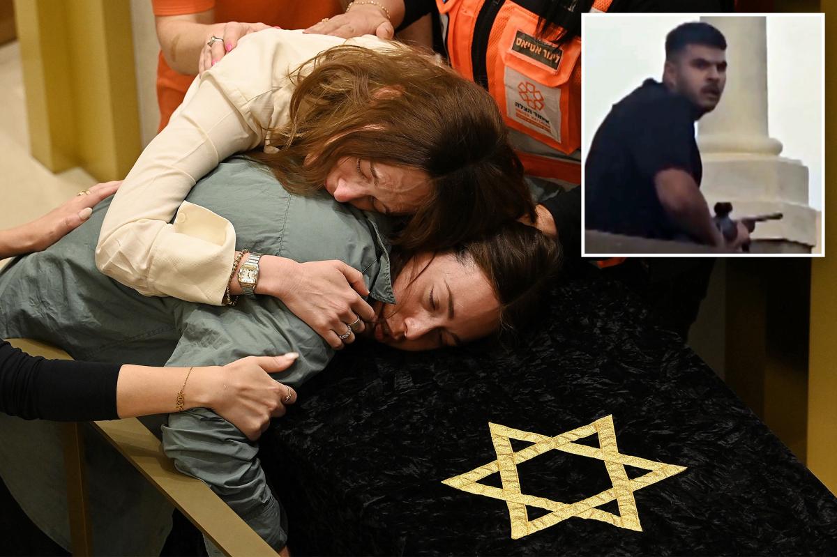 Bondi Beach terrorist Naveed Akram charged with 15 murders as funerals of victims begin