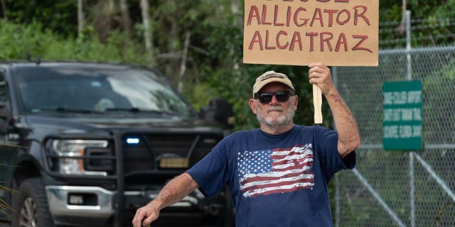 'A Human Rights Disaster': Report Details Torture and Chaos at 'Alligator Alcatraz'