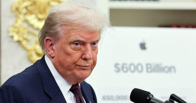 Confused Trump, 79, Instantly Forgets He Just Refused to Comment