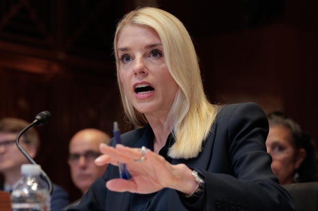 DOJ Organizing Vast Conspiracy Investigation Against Trump Enemies, Bondi Says