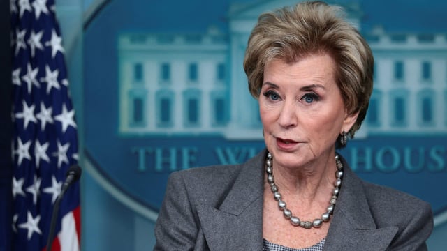 Education Dept. asks hundreds of fired employees to temporarily return