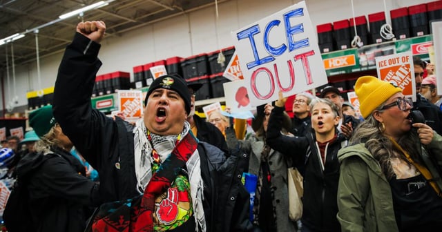 Federal judge blocks ICE from arresting immigrants who show up for court appointments in Northern California